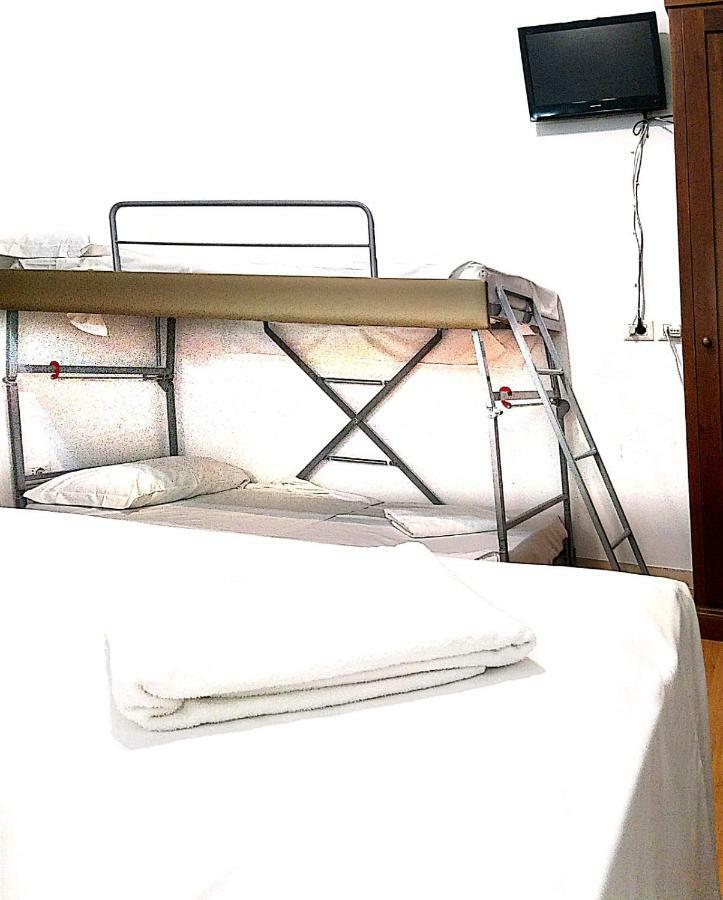 Guesthouse Alex II Roma Ngoại thất bức ảnh